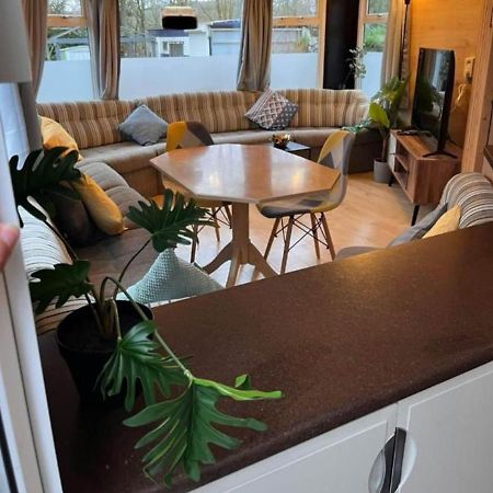 Bungalow Willerby Maasmechelen Luaran gambar