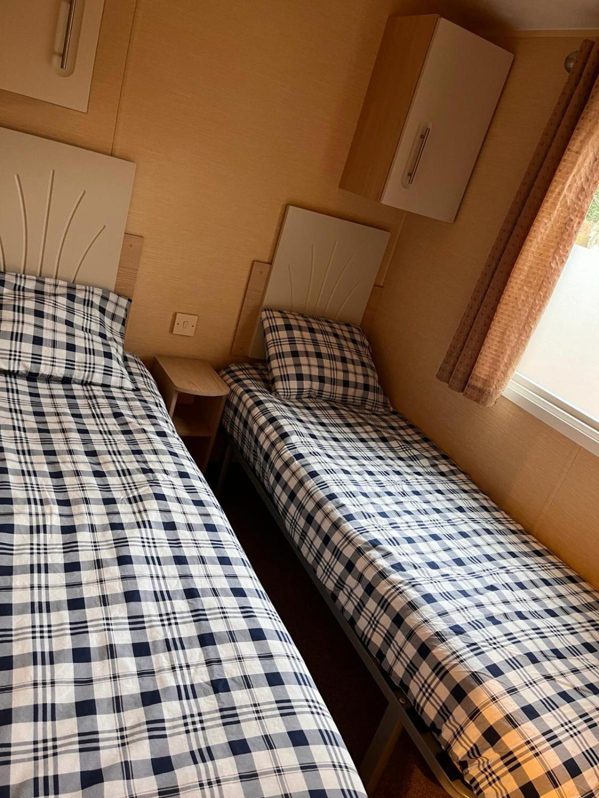 Bungalow Willerby Maasmechelen Luaran gambar