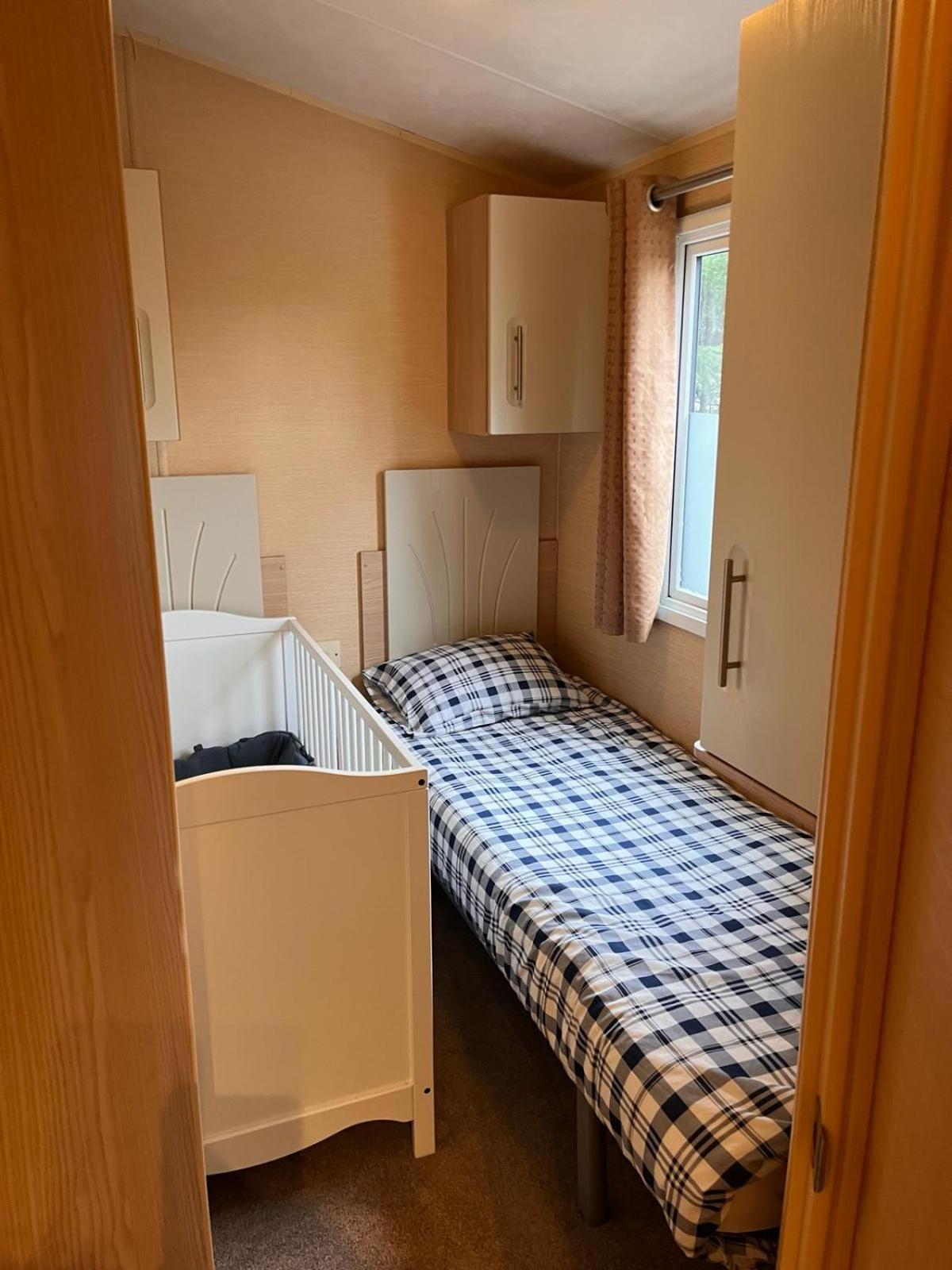 Bungalow Willerby Maasmechelen Luaran gambar